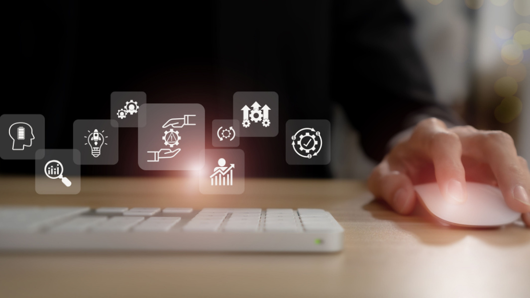 Today, ecommerce businesses rely more than ever on data-driven insights to make informed decisions and drive growth. By leveraging data analytics, businesses can uncover valuable information about their customers, market trends, and operations to optimize performance and increase revenue. In this article, we will explore how data-driven insights can improve ecommerce performance and fuel growth for online retailers.